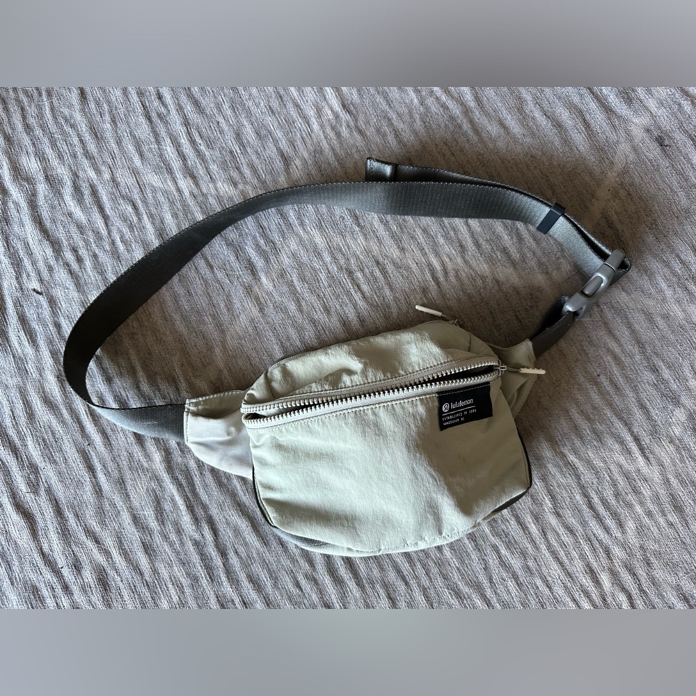 Lululemon cross body bag